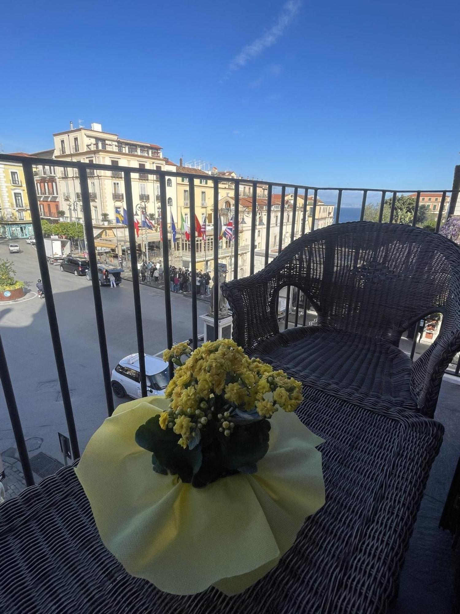 Bed and Breakfast Ambasciata Sorrento Relais Екстер'єр фото