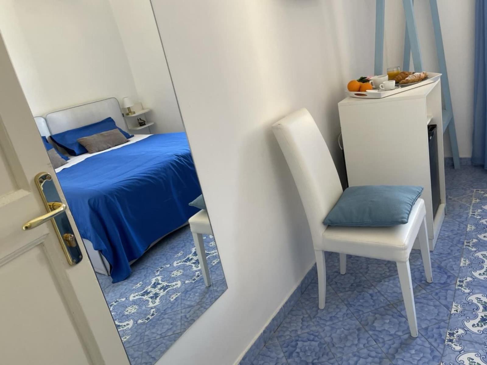 Bed and Breakfast Ambasciata Sorrento Relais Екстер'єр фото