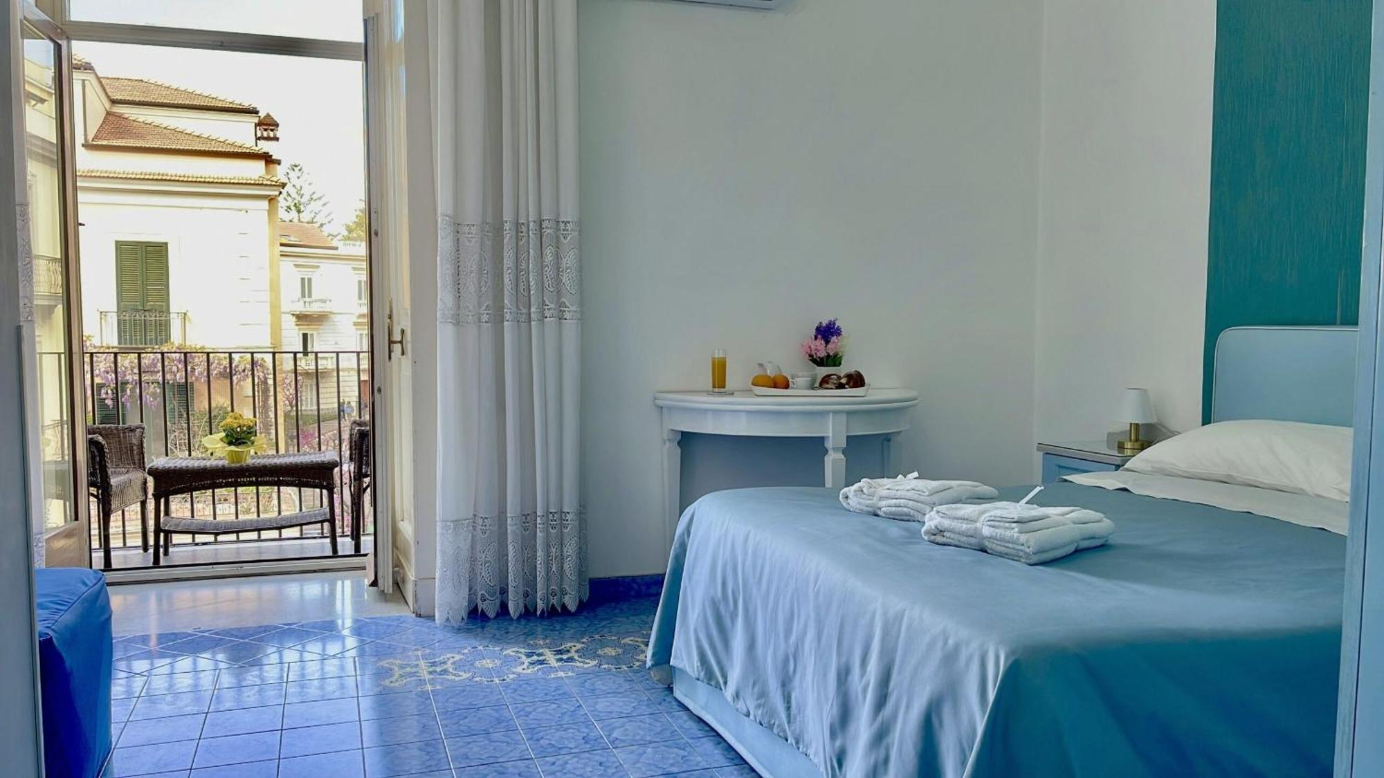 Bed and Breakfast Ambasciata Sorrento Relais Екстер'єр фото