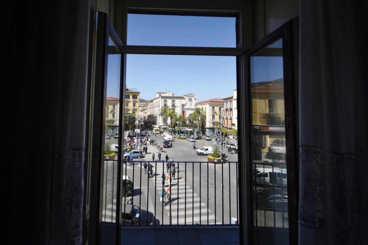 Bed and Breakfast Ambasciata Sorrento Relais Екстер'єр фото