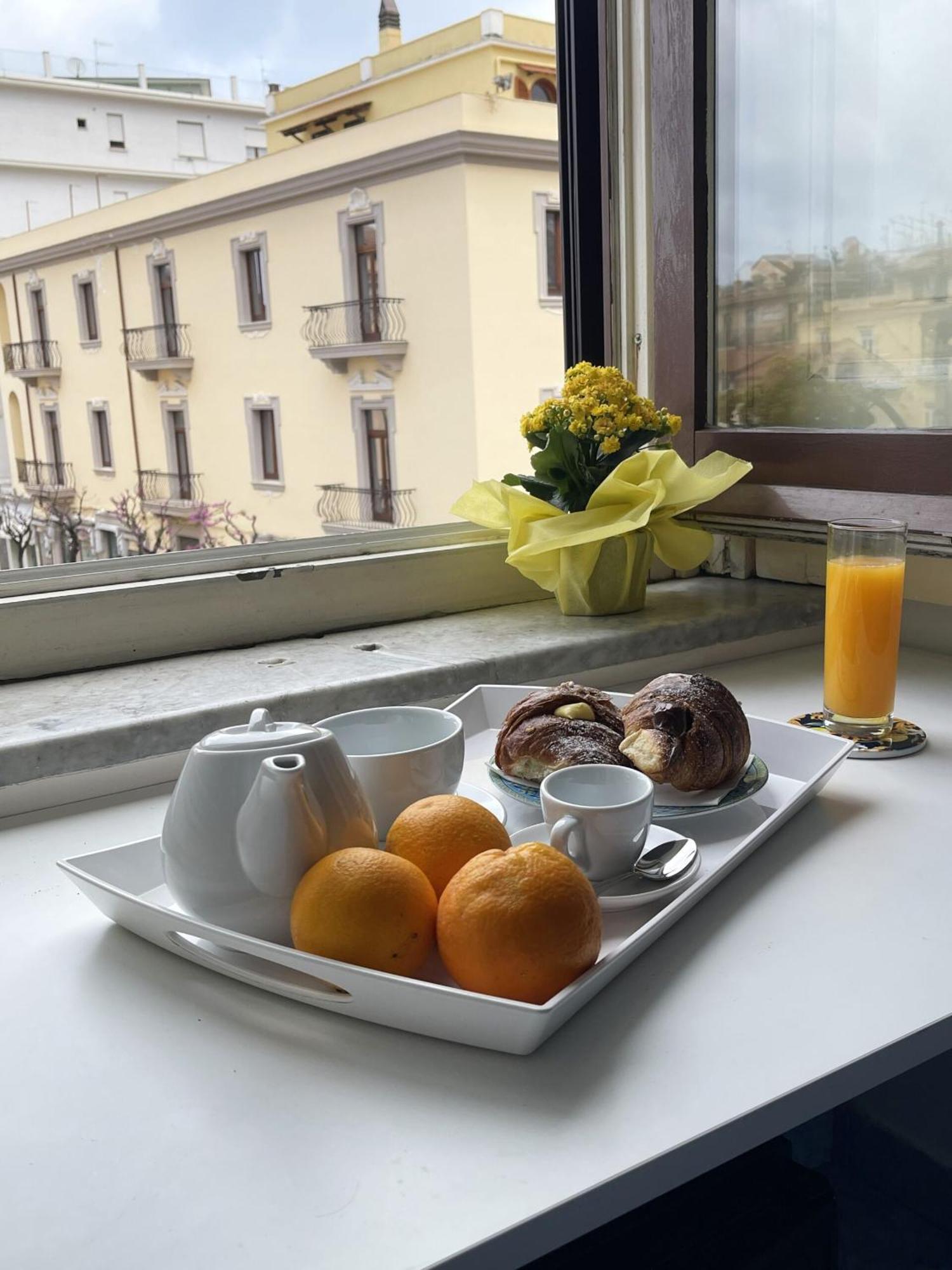Bed and Breakfast Ambasciata Sorrento Relais Екстер'єр фото