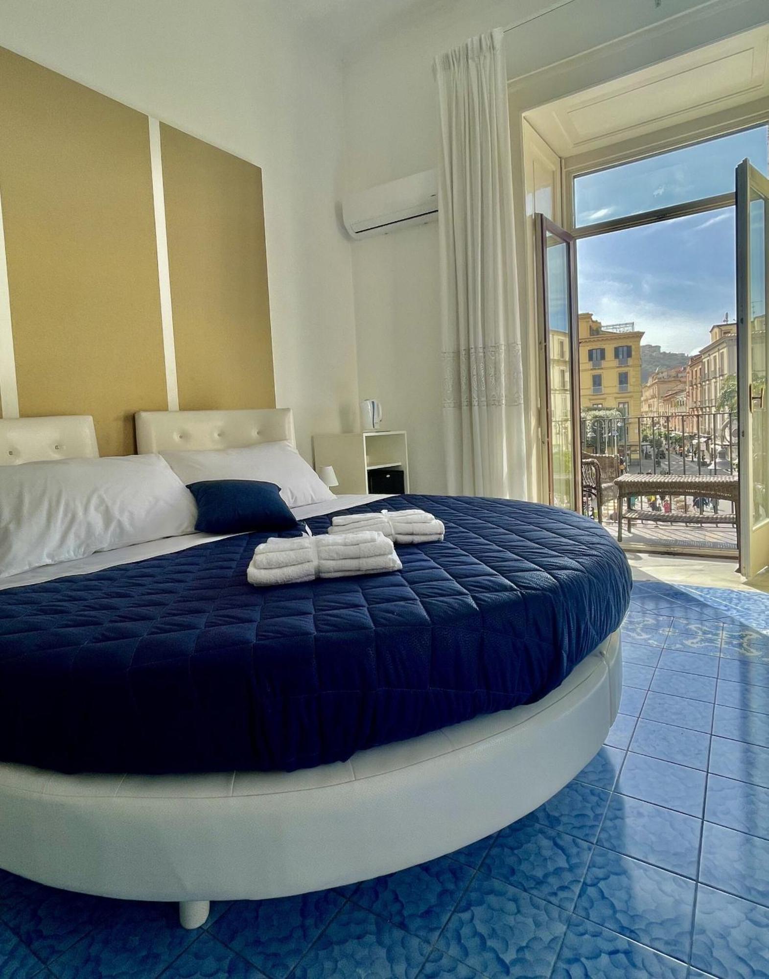 Bed and Breakfast Ambasciata Sorrento Relais Екстер'єр фото